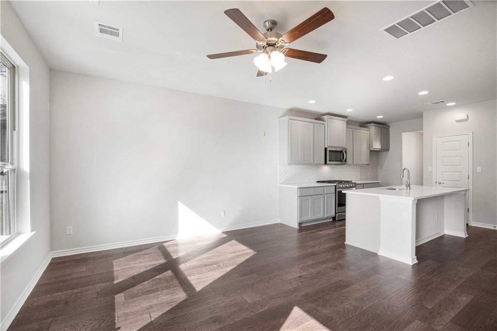 1616 Turtle Bay Loop Leander, TX 78641 - Photo 10 of 33