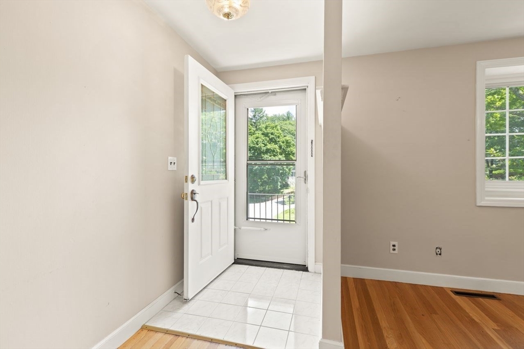 24 Pleasant Park Road Sharon, MA 02067 - Photo 5 of 35