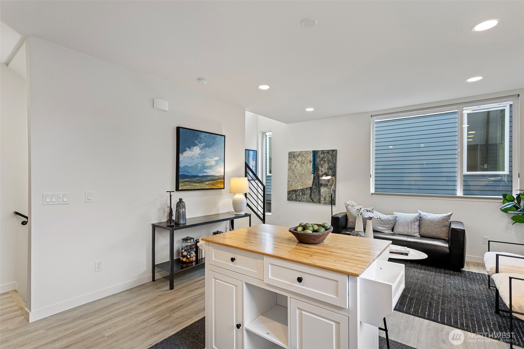 2527 29th Avenue South, Unit B Seattle, WA 98144 - Photo 12 of 24