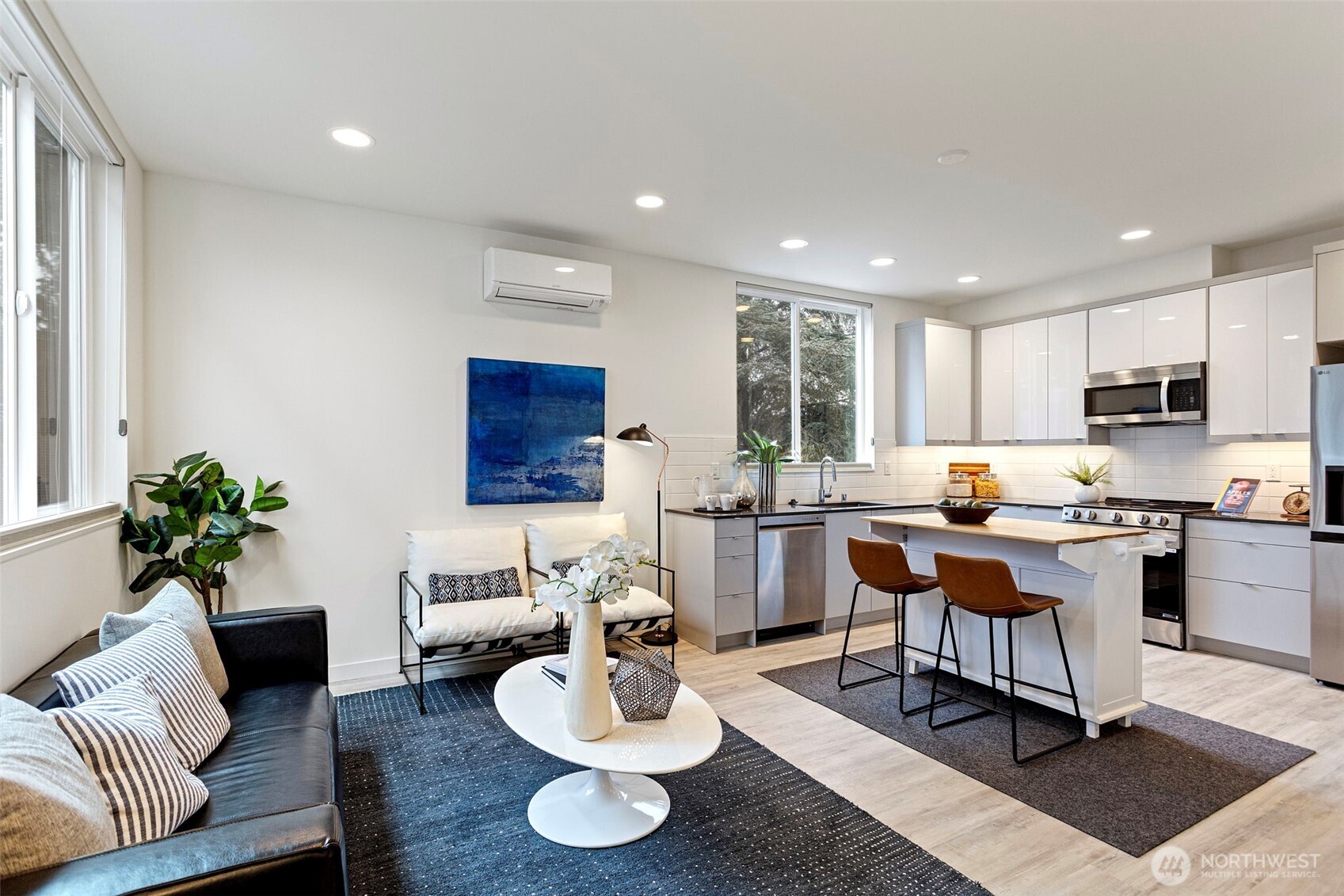 2527 29th Avenue South, Unit B Seattle, WA 98144 - Photo 15 of 24