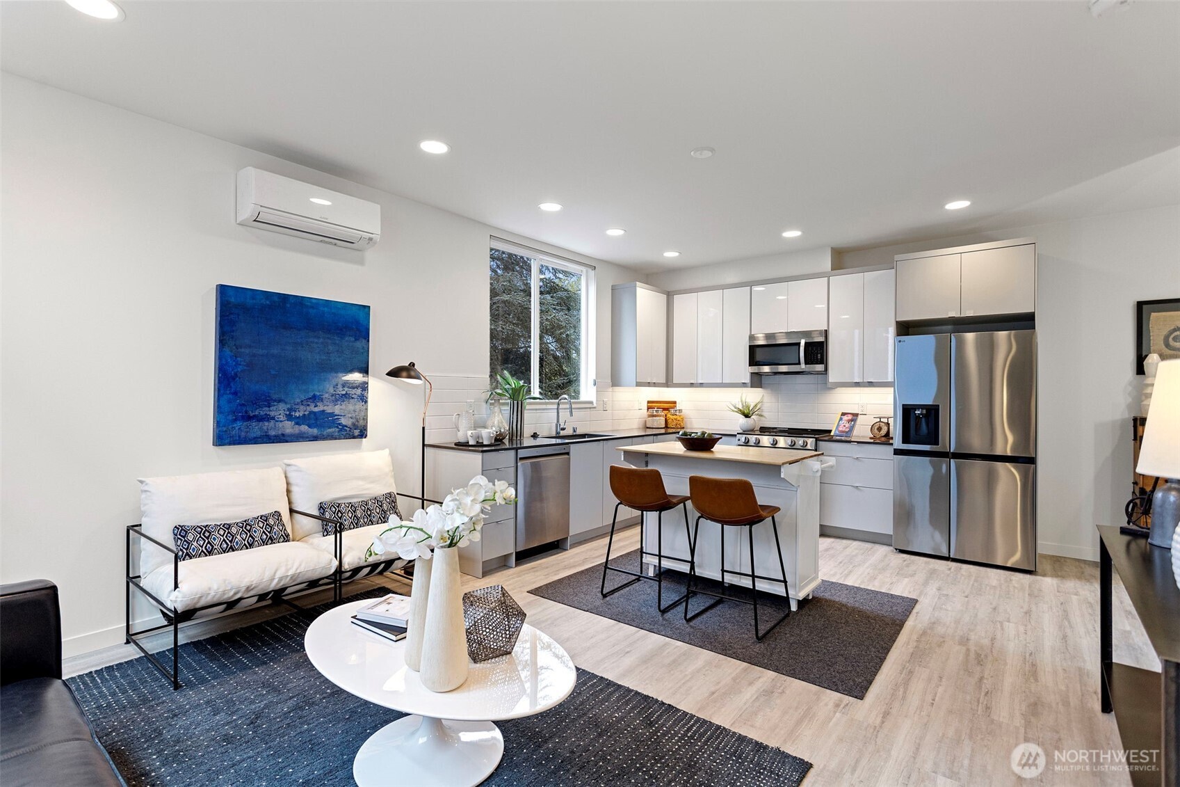 2527 29th Avenue South, Unit B Seattle, WA 98144 - Photo 16 of 24