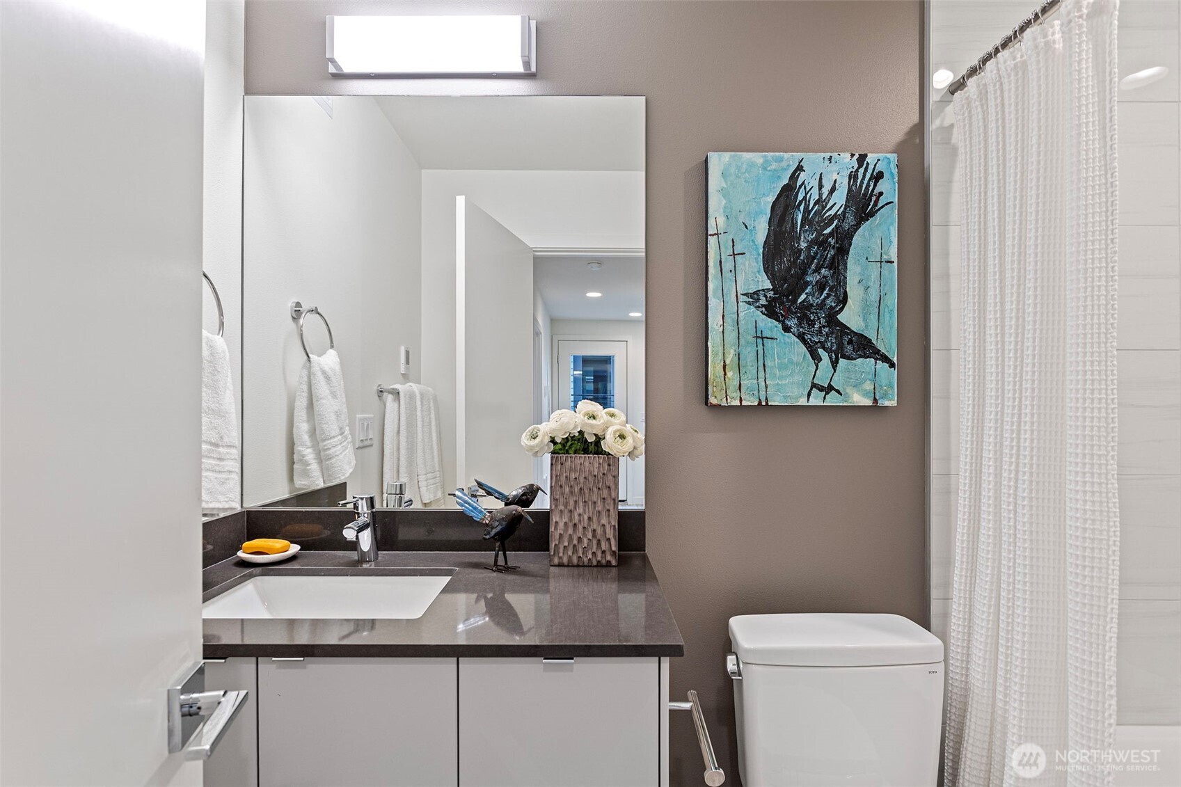 2527 29th Avenue South, Unit B Seattle, WA 98144 - Photo 7 of 24