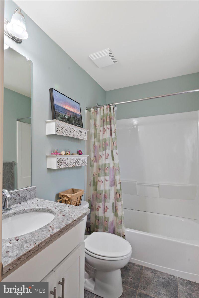 3600 Jacob Stout Road, Unit 7 Doylestown, PA 18902 - Photo 21 of 35 Ensuite bath in second bedroom