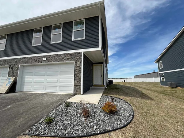 $339,900 | 307 Alberts Drive, Belleville, WI 53508