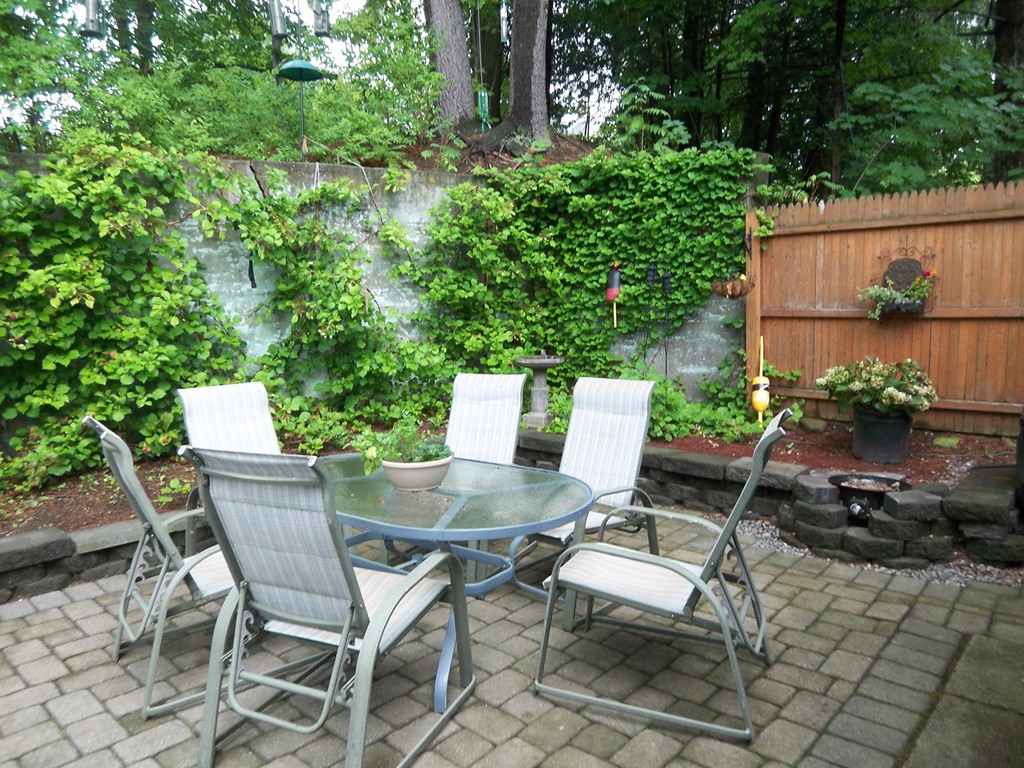 129 Fish Street Athol, MA 01331 - Photo 4 of 24 Gallery Image 4