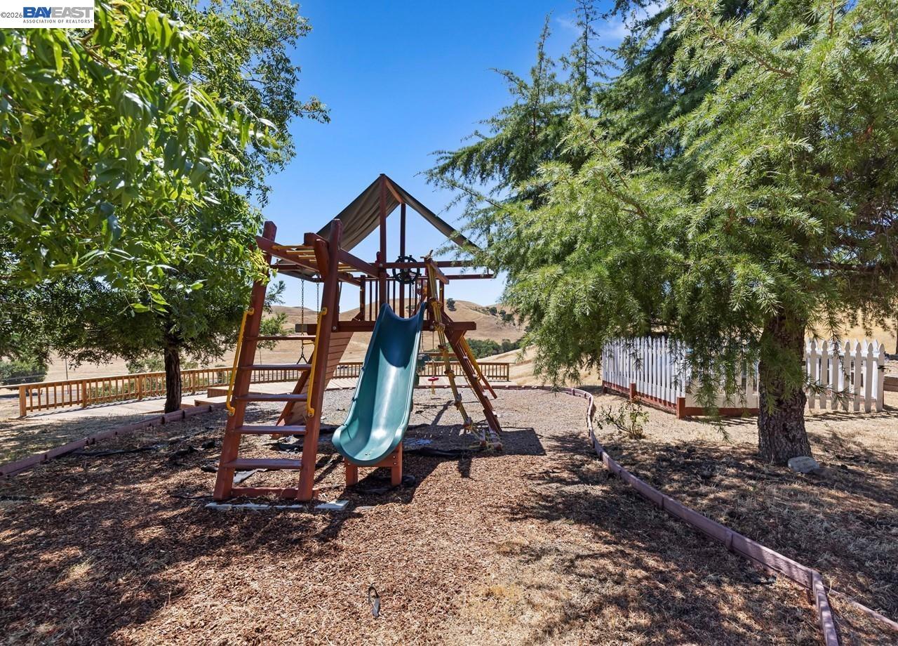 8191 Highland Road Livermore, CA 94551 - Photo 44 of 59 a view of a park with large trees