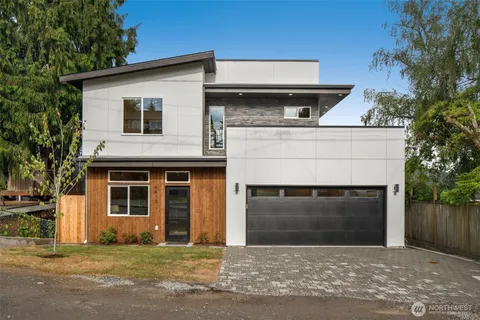 $850,000 | 4413 50th Avenue Southwest, Seattle, WA 98116