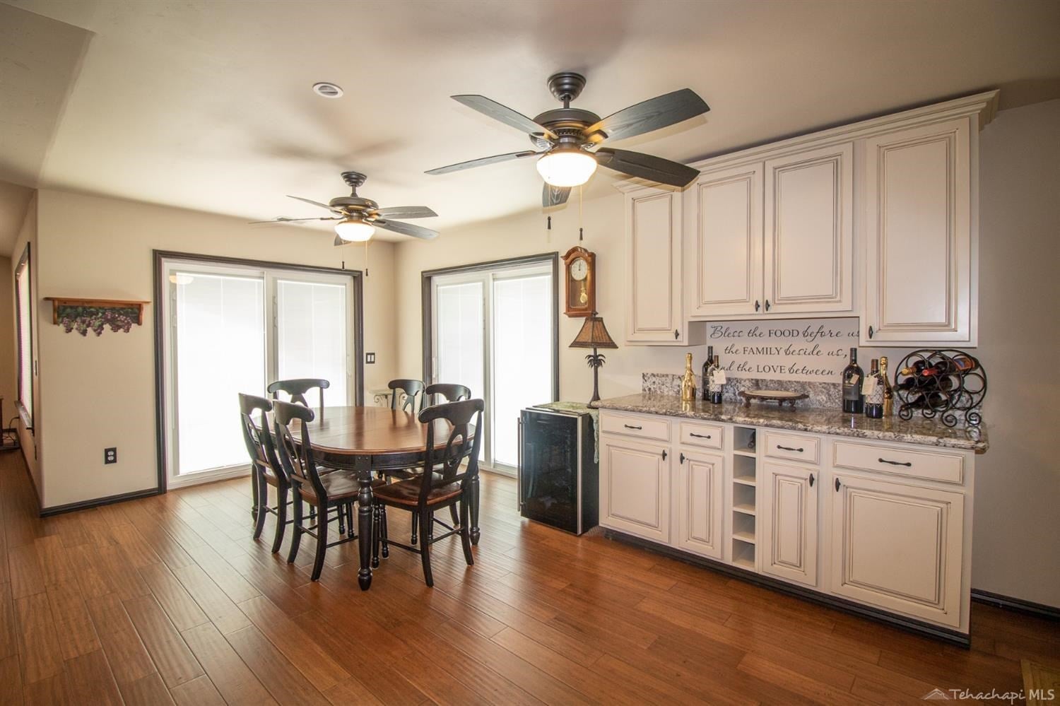 30481 South Lower Valley Road Tehachapi, CA 93561 - Photo 8 of 33 Gallery Image 8