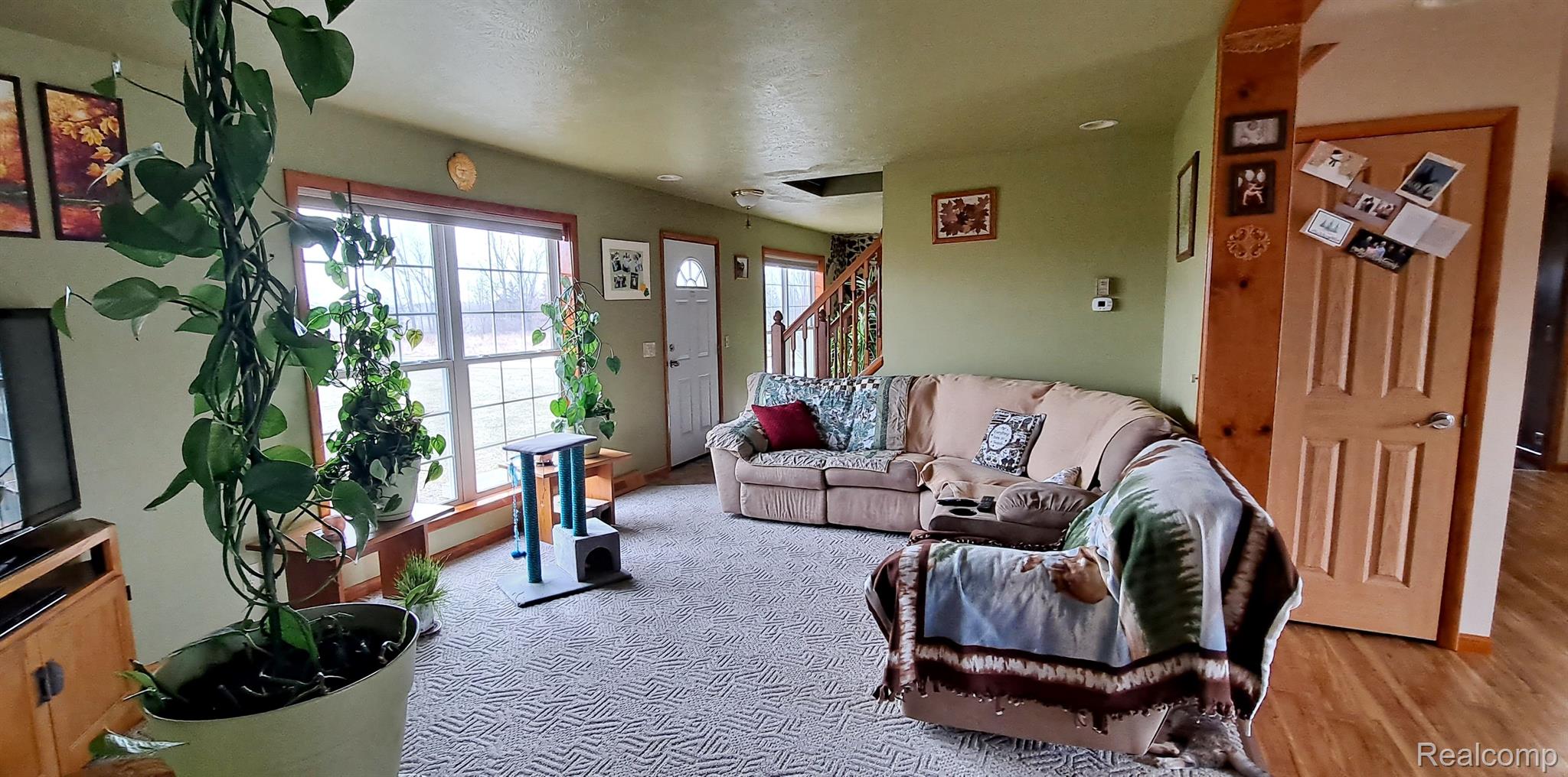 2141 Daley Road Lapeer, MI 48446 - Photo 14 of 48 Living Room
