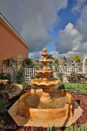 $1,525 | 3910 Santa Barbara Boulevard, Unit 209, Cape Coral, FL 33914