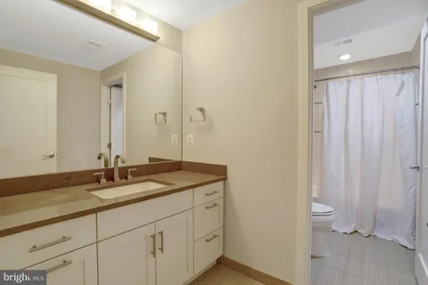 $1,900,000 | 4715 38th Street North, Arlington, VA 22207