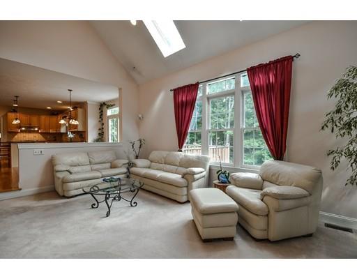 14 Carter Road Foxboro, MA 02035 - Photo 11 of 27
