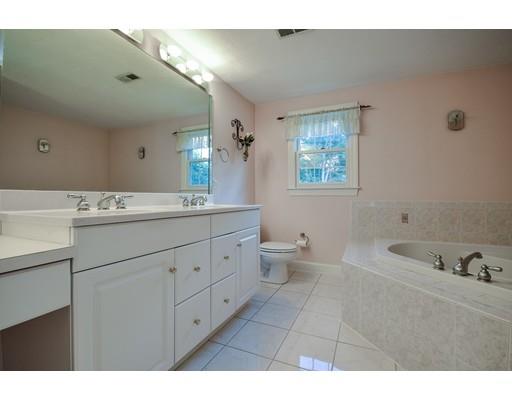 14 Carter Road Foxboro, MA 02035 - Photo 17 of 27