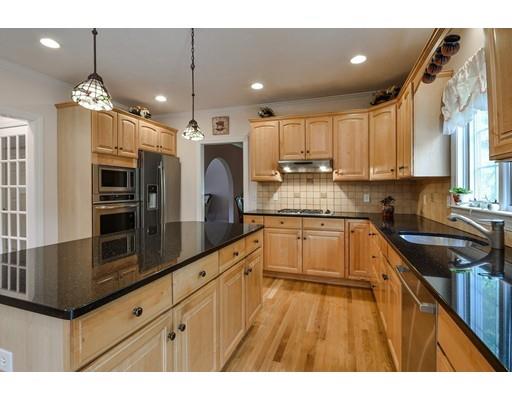 14 Carter Road Foxboro, MA 02035 - Photo 4 of 27
