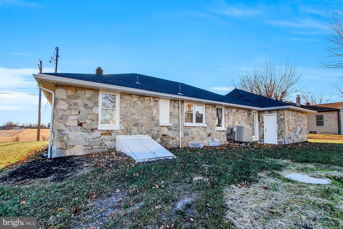 325 Shealer Road Gettysburg, PA 17325 - Photo 23 of 26