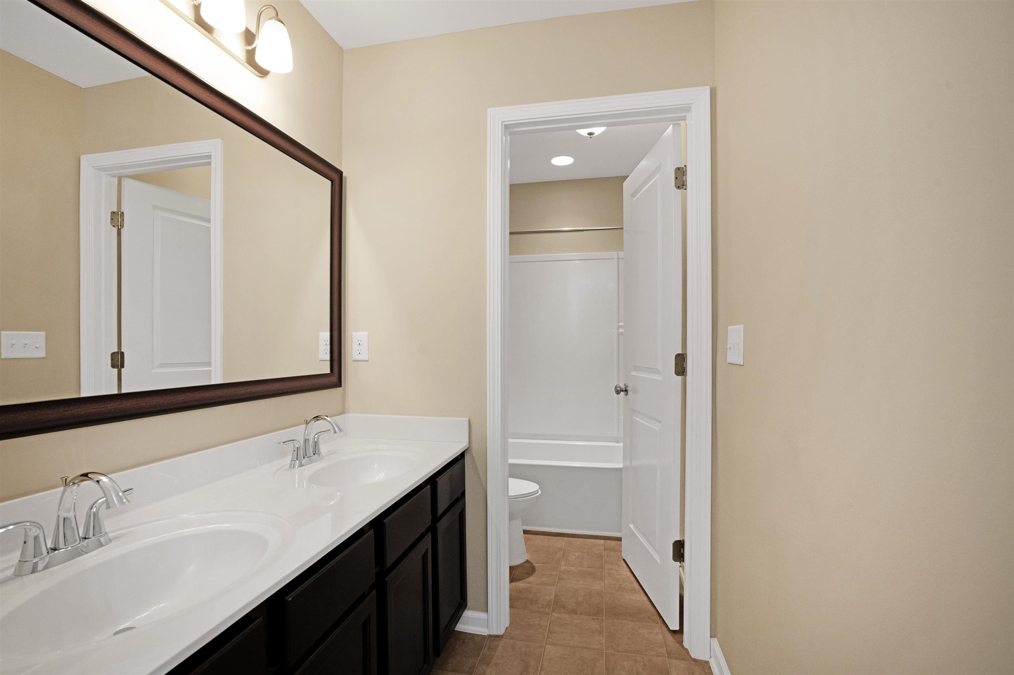 583 Goldstone Lane Boiling Springs, SC 29316 - Photo 19 of 26 Gallery Image 19