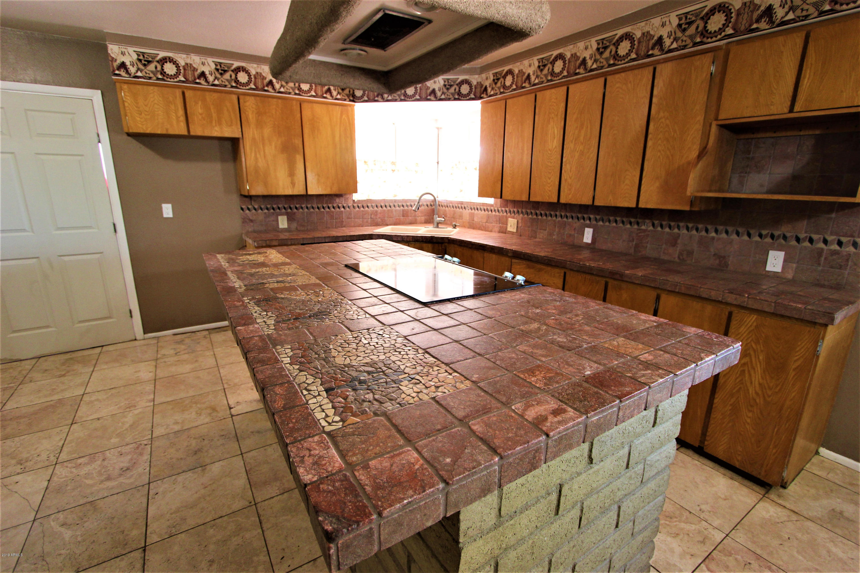 1025 South Mountain View Road Apache Junction, AZ 85119 - Photo 2 of 27 Pic5