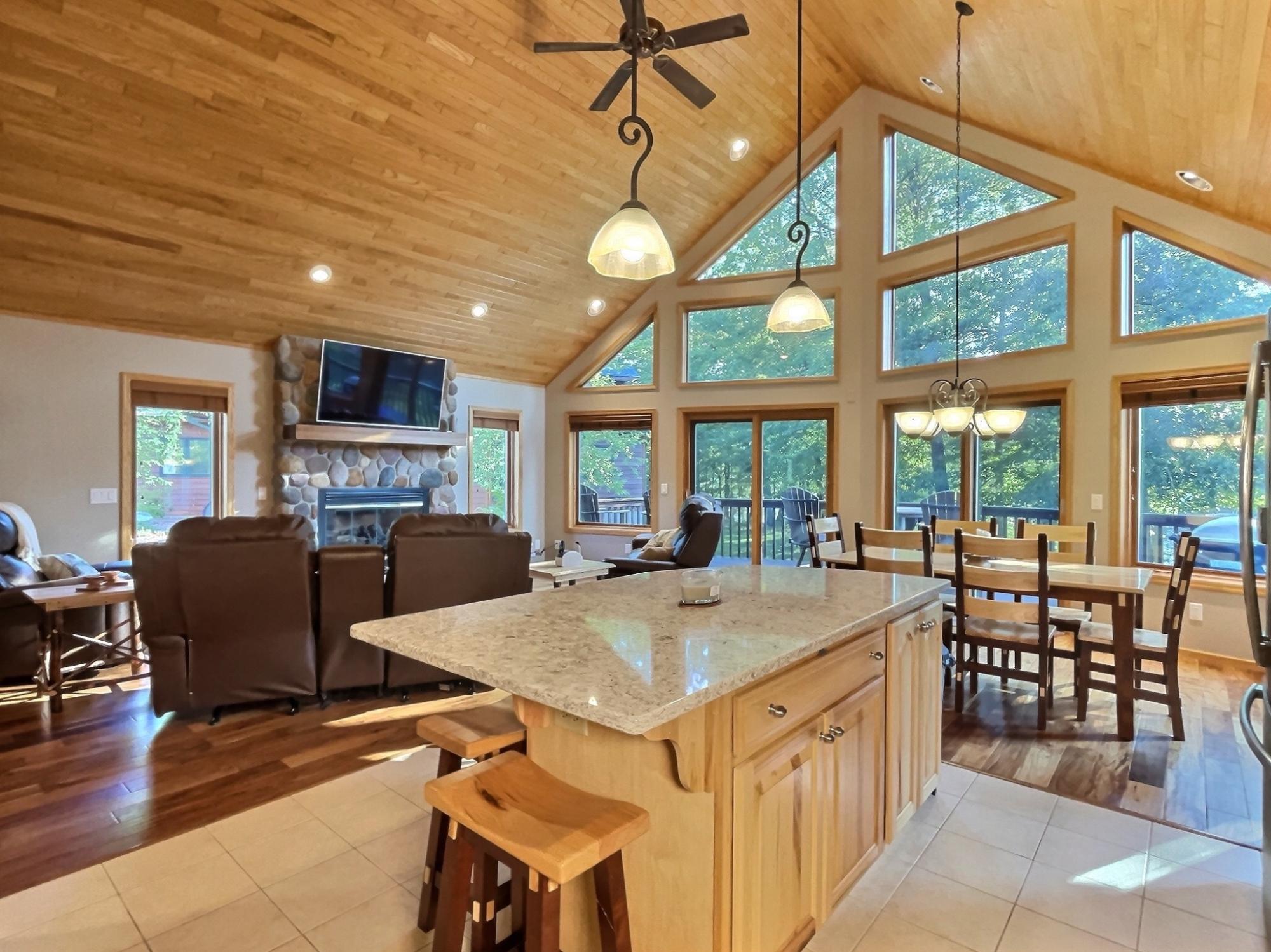 1458 Golf View Road Eagle River, WI 54521 - Photo 11 of 47 Gallery Image 11