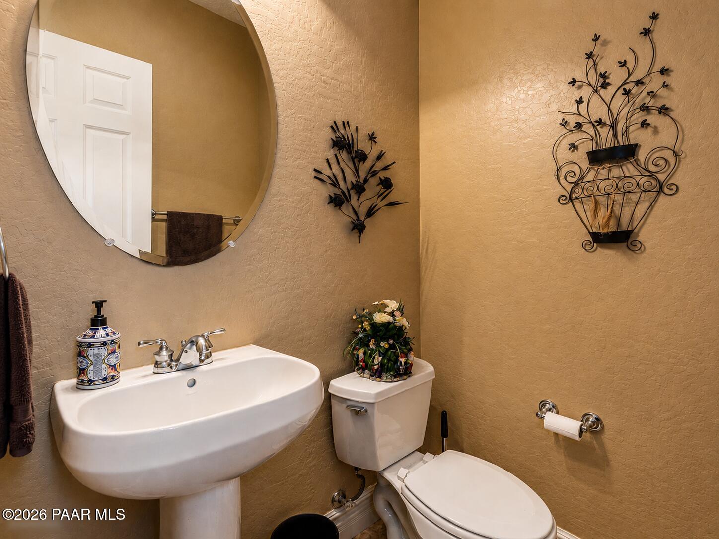 1663 Constable Street Prescott, AZ 86301 - Photo 17 of 54 Powder Room