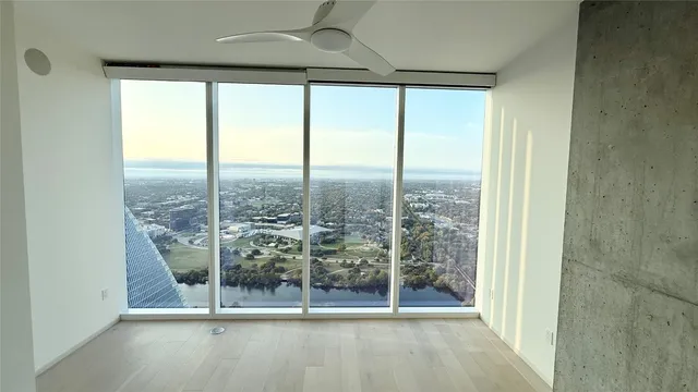 a view of a large window with an outdoor view