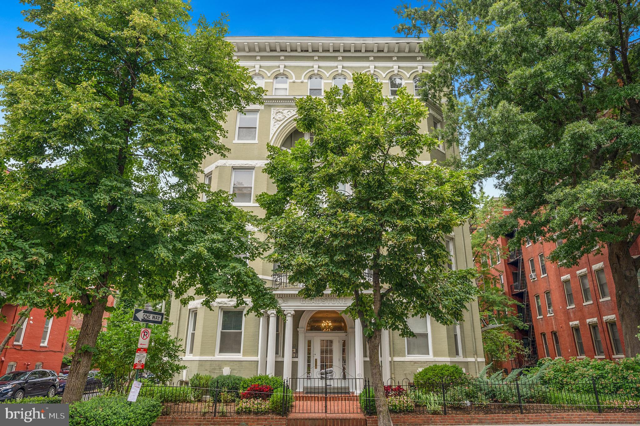 1423 R Street Northwest, Unit 400 Washington, DC 20009 - Photo 22 of 29