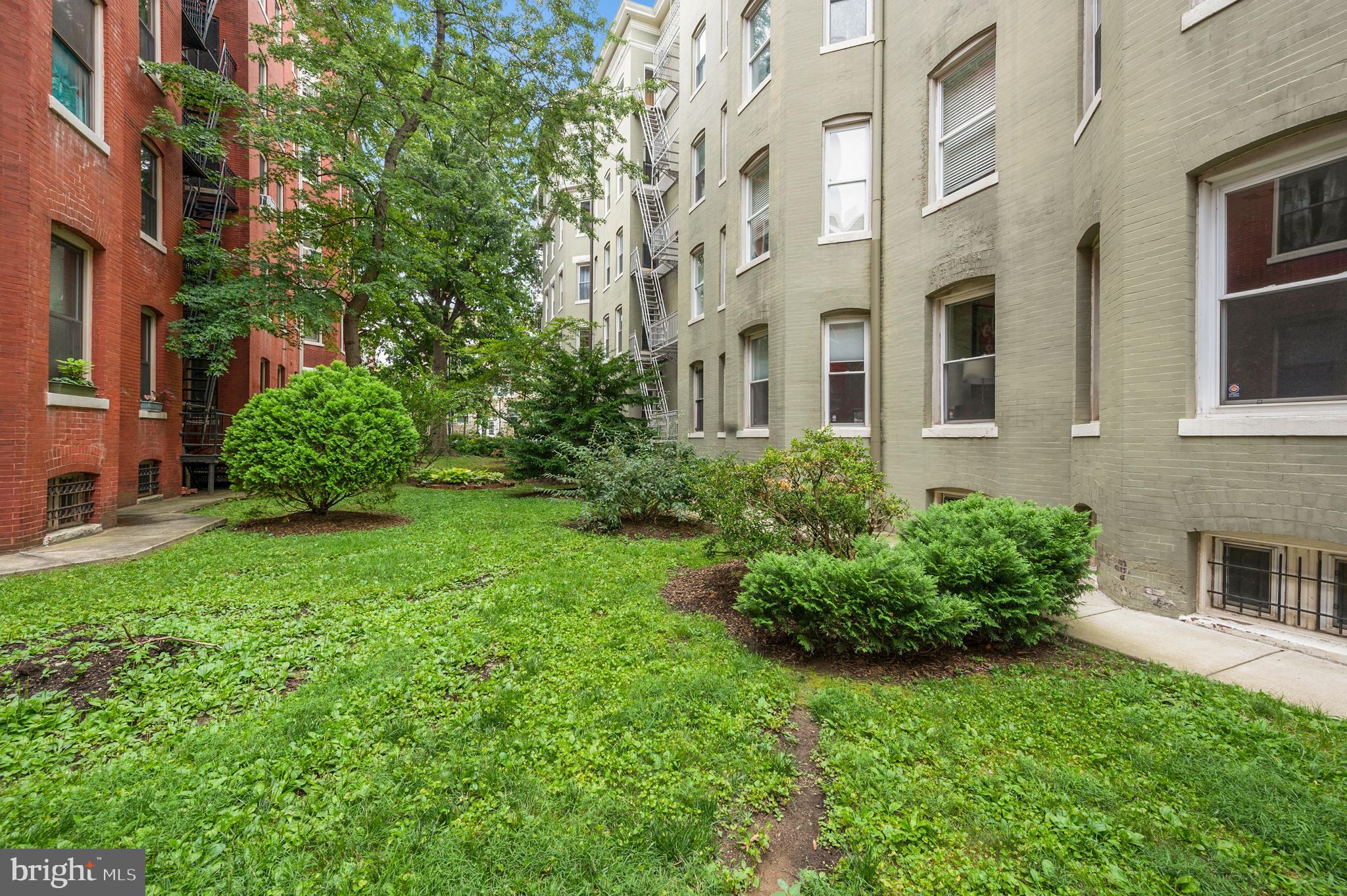 1423 R Street Northwest, Unit 400 Washington, DC 20009 - Photo 28 of 29