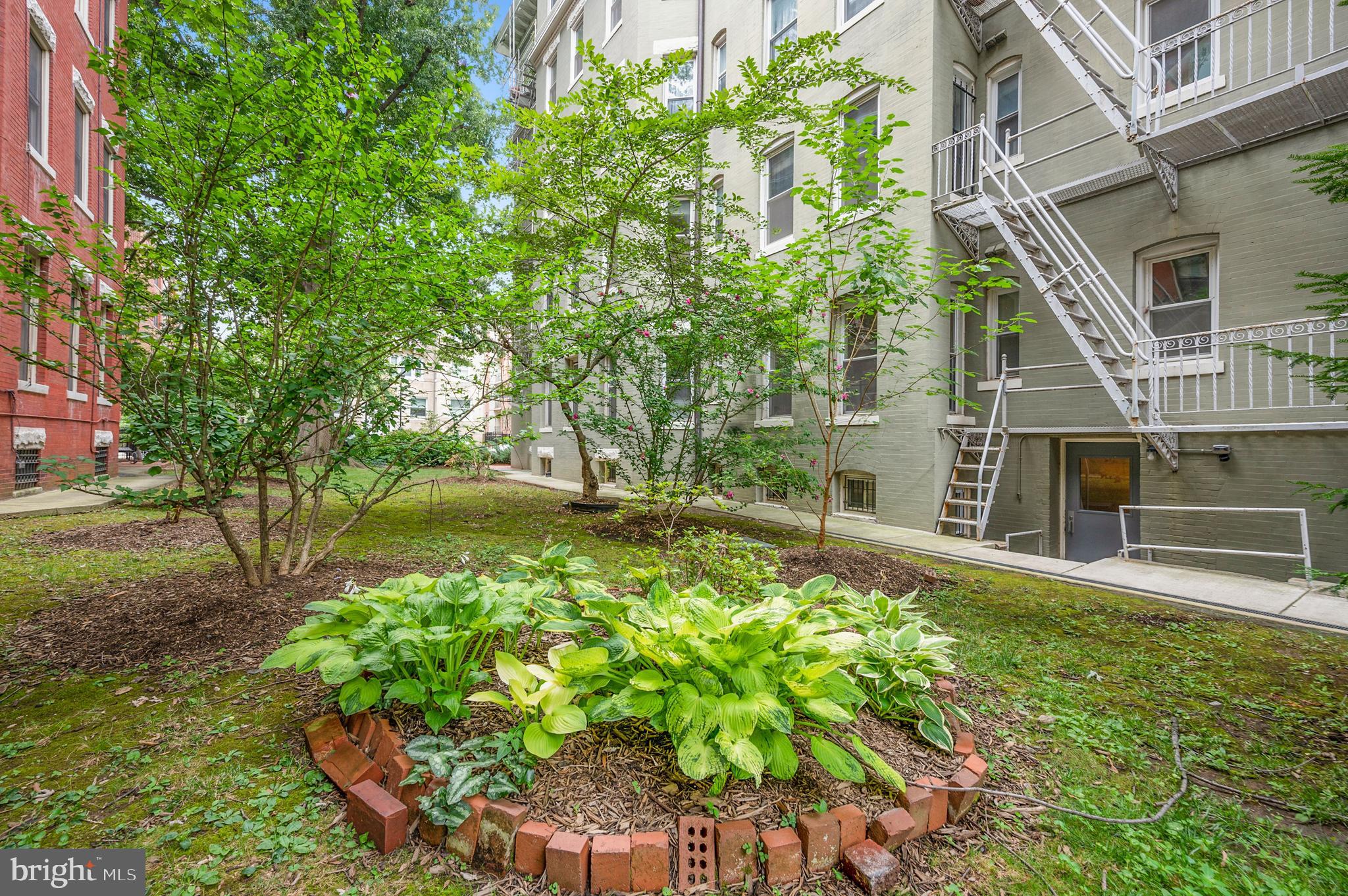 1423 R Street Northwest, Unit 400 Washington, DC 20009 - Photo 29 of 29
