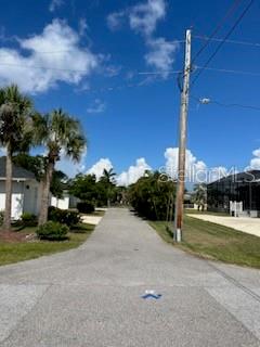 310 West Henry Street Punta Gorda, FL 33950 - Photo 4 of 24 a view of a basketball court