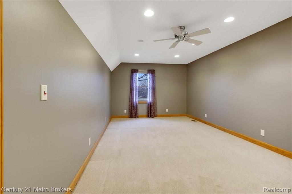 1380 West Reid Road Flint, MI 48507 - Photo 41 of 53
