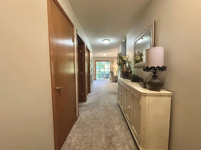 $279,500 | 1015 Pershing Boulevard, Worthington, MN 56187