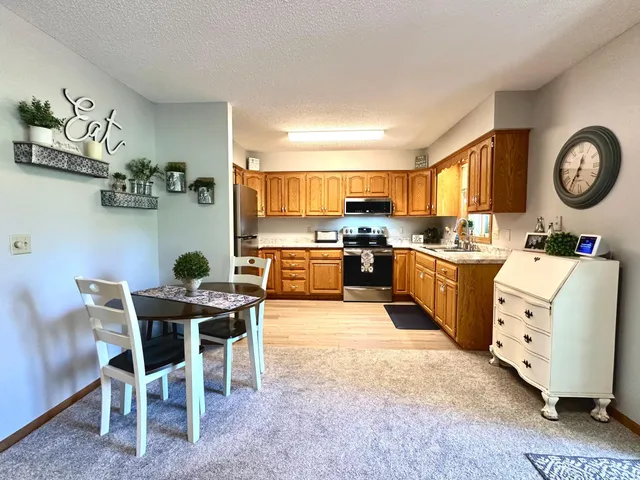 $279,500 | 1015 Pershing Boulevard, Worthington, MN 56187