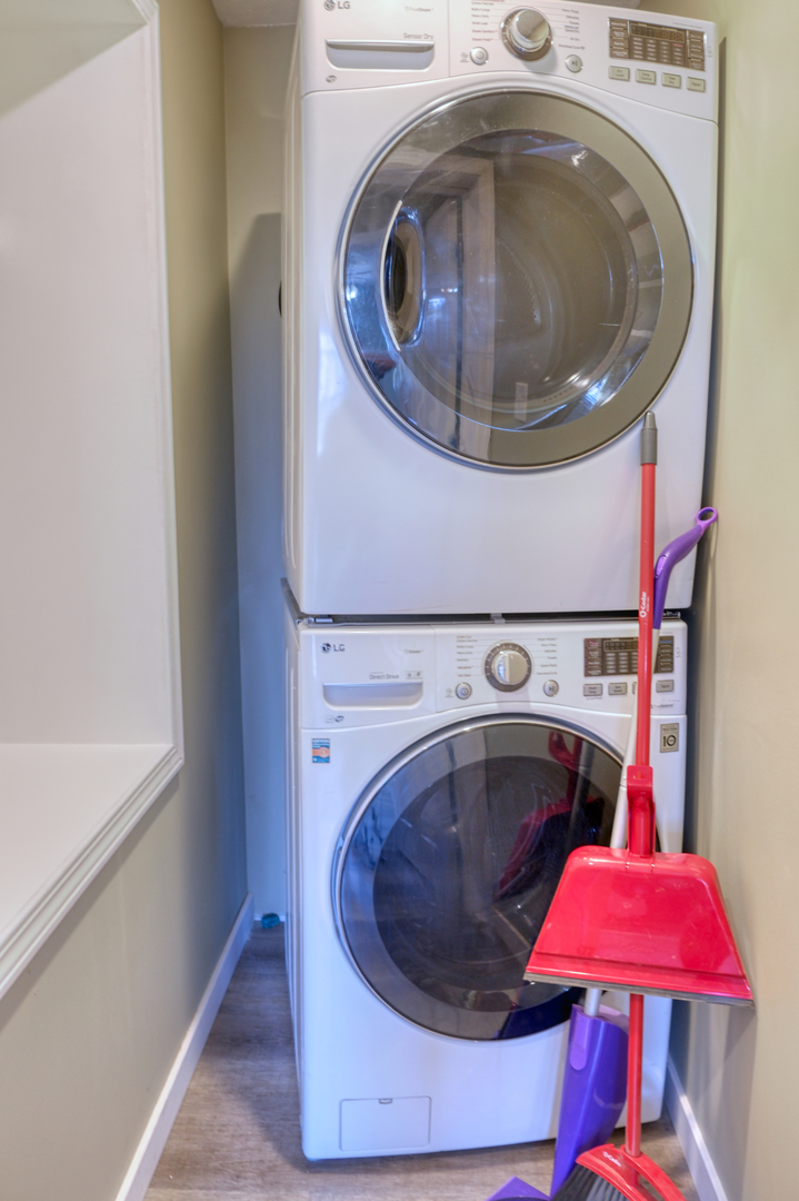 861 Indian Ridge Road Jacob, IL 62950 - Photo 21 of 42 a utility room with a washer and dryer