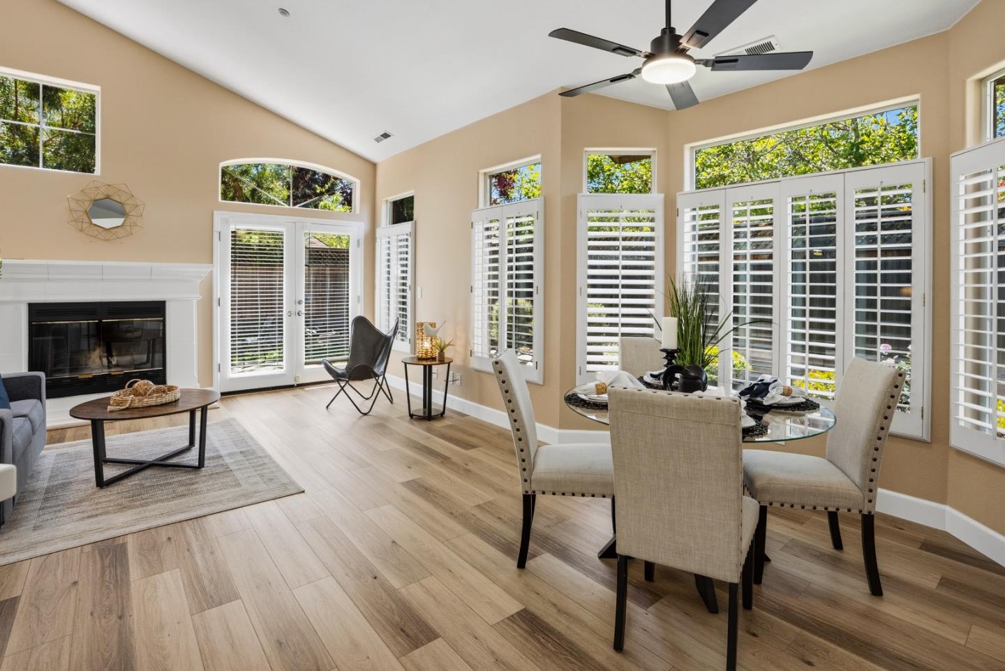 17570 Winding Creek Road Salinas, CA 93908 - Photo 20 of 47
