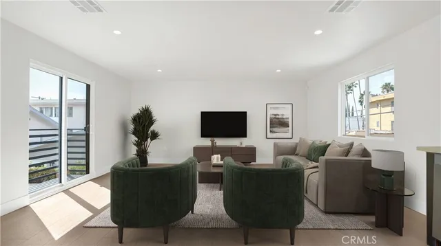 $5,149 | 1211 North Kingsley Drive, Los Angeles, CA 90029