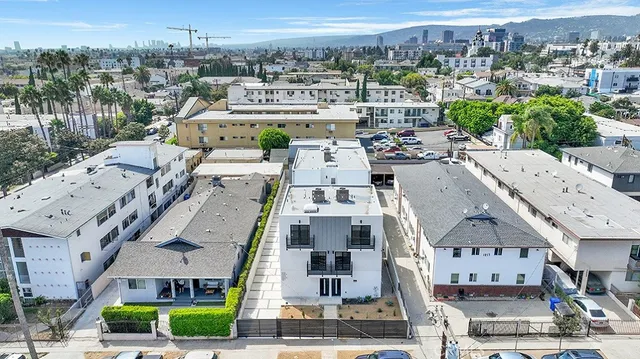 $5,149 | 1211 North Kingsley Drive, Los Angeles, CA 90029