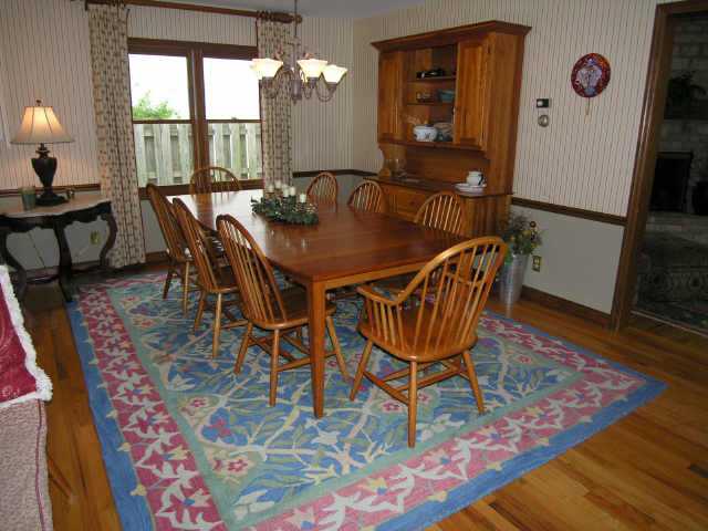 2120 Elgin Road Columbus, OH 43221 - Photo 3 of 7