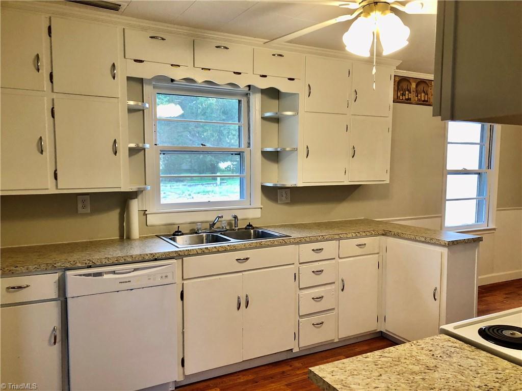 351 Madison Road Mocksville, NC 27028 - Photo 4 of 17 Gallery Image 4