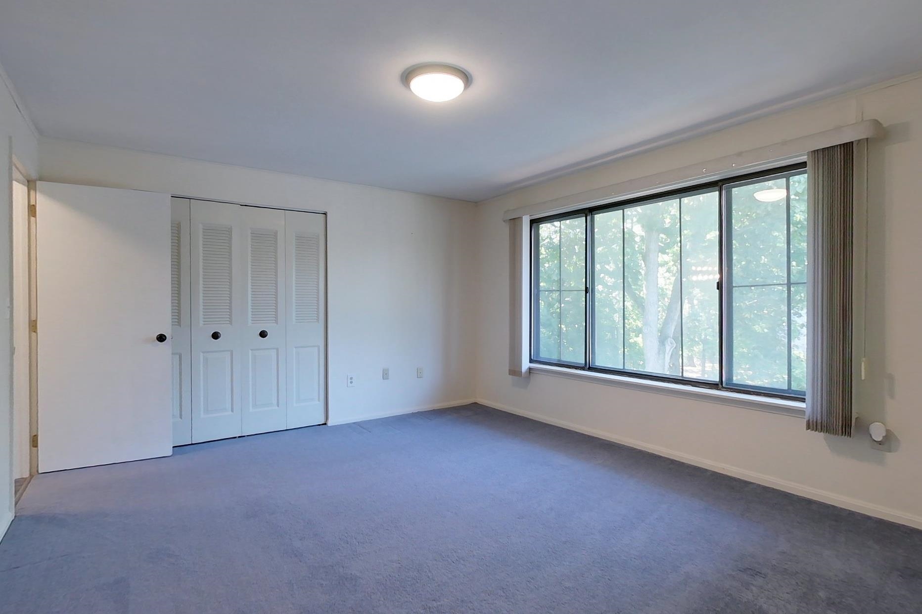 39 Spit Brook Road, Unit 52 Nashua, NH 03060 - Photo 3 of 24 Gallery Image 3