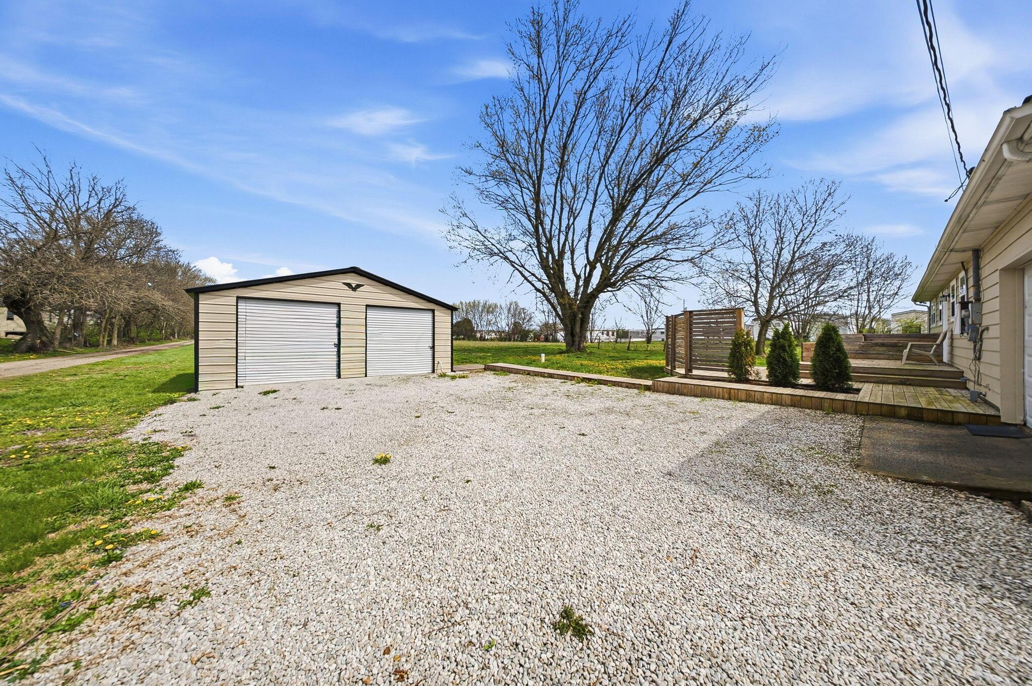 9891 Shepherd Road Lockbourne, OH 43137 - Photo 42 of 57 Detached outbuilding w/electric
