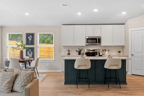 $395,000 | 21701 Oregon Lane, Leander, TX 78645