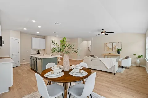 $395,000 | 21701 Oregon Lane, Leander, TX 78645