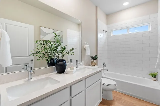 $395,000 | 21701 Oregon Lane, Leander, TX 78645