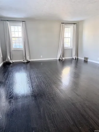 $154,000 | 3508 South Beacon Street, Muncie, IN 47302