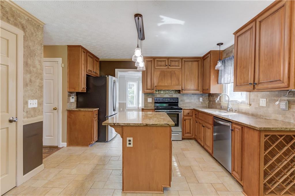 6564 Parkside Way Norcross, GA 30093 - Photo 14 of 41