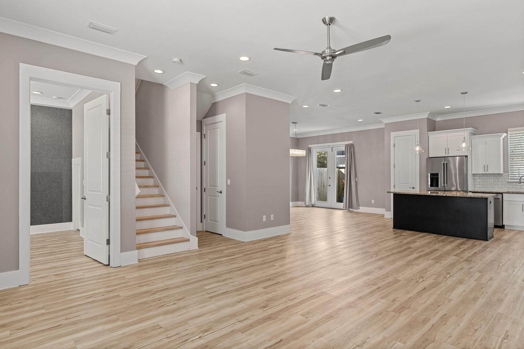 995 Airport Road, Unit 43 Destin, FL 32541 - Photo 3 of 40 27-web-or-mls-0027