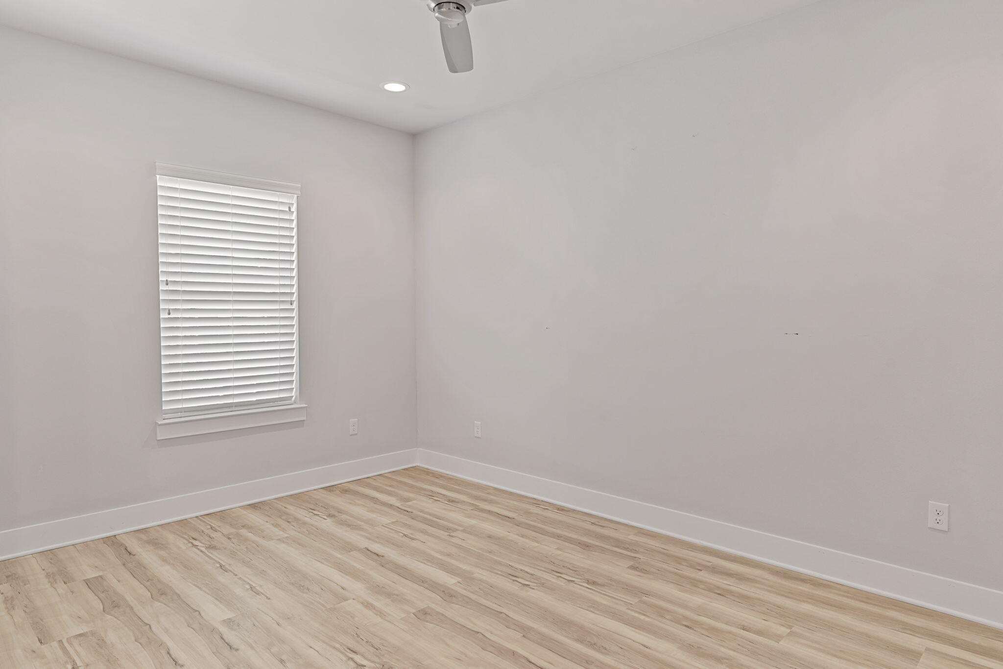 995 Airport Road, Unit 43 Destin, FL 32541 - Photo 33 of 40 31-web-or-mls-0031