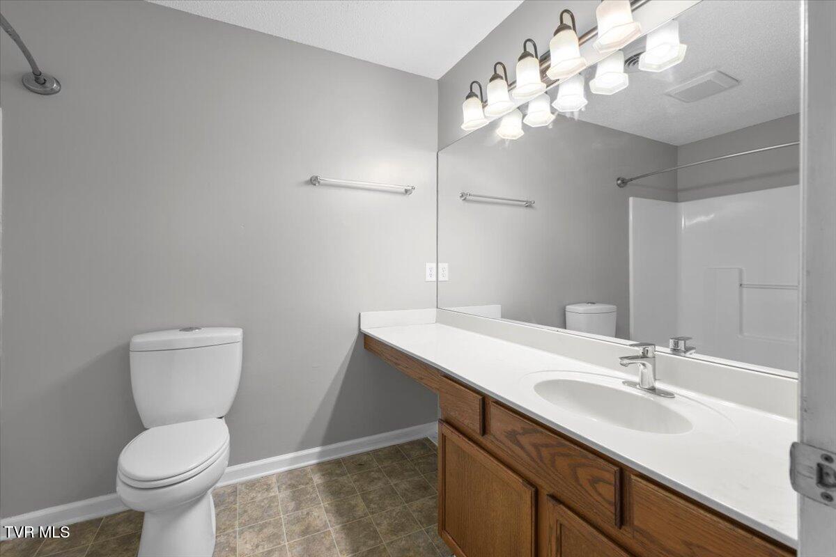 254 Booher Road, Unit C5 Bristol, TN 37620 - Photo 28 of 42 17-128A2052