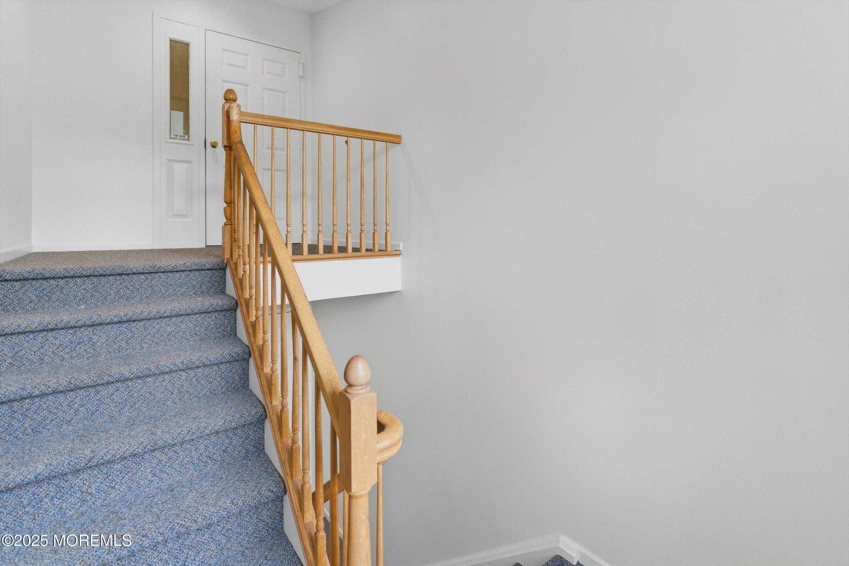 122 Quartz Lane Paterson, NJ 07501 - Photo 27 of 34 a view of entryway