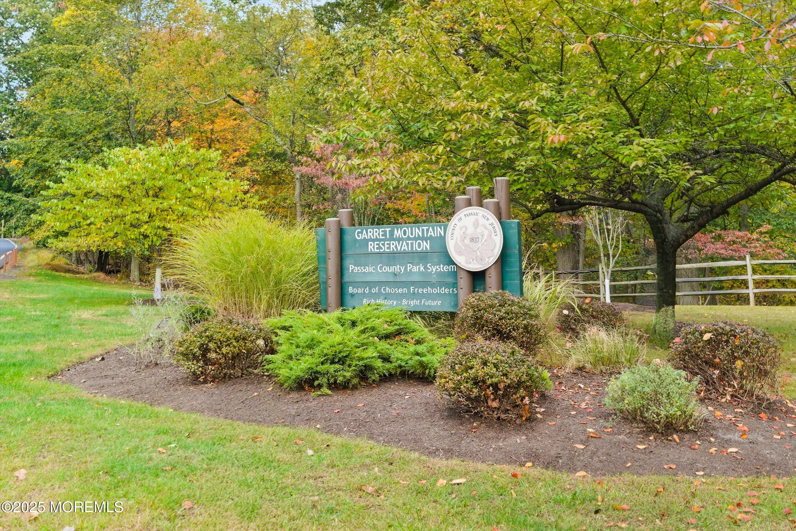 122 Quartz Lane Paterson, NJ 07501 - Photo 32 of 34 a view of a back yard