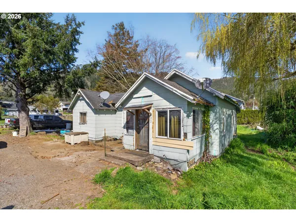 $165,000 | 402 Acacia Avenue, Garibaldi, OR 97118